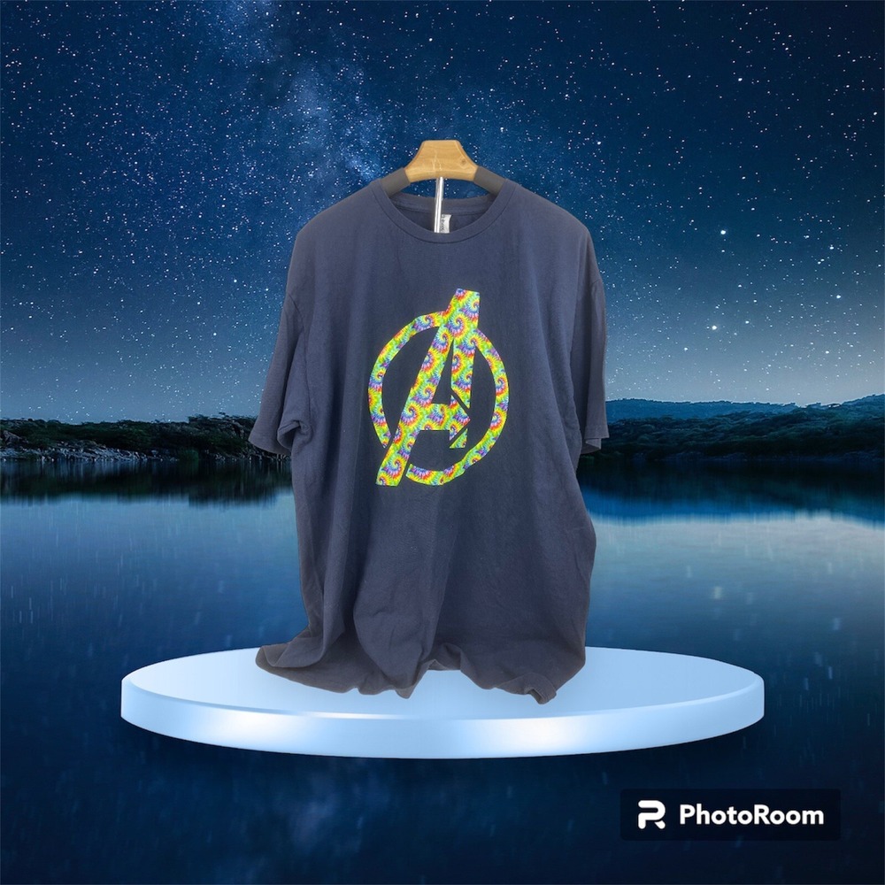 Tultex XL Marvel Comics Avengers Tie Dye‎ Logo On Navy T-Shirt